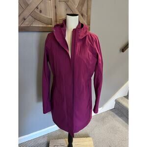 LULULEMON ladies Rebel Merlot Burgundy wine hooded jacket size 8